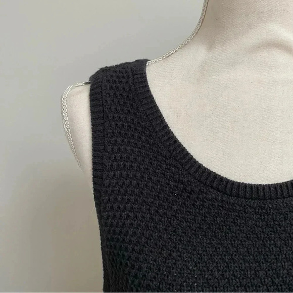 LOFT Mixed Media Knit Shell Top Black Sleeveless Vest with Polka Dot Hem Size M - Picture 2 of 15